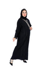 ⁦عبايه كريب سعودي بشك في الاكمام والامام⁩ - الصورة ⁦4⁩