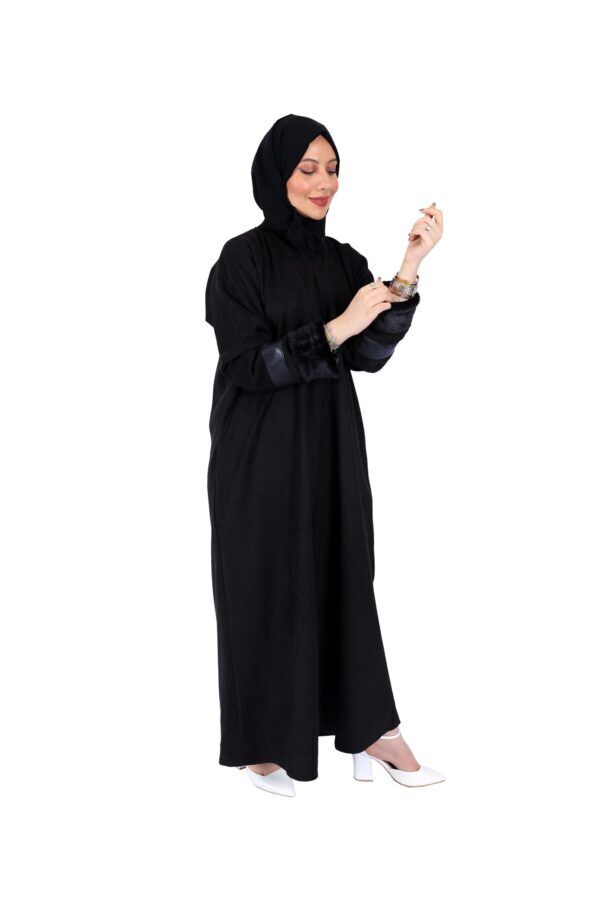 ⁦عباية شتوي شامواه بأكمام جلد⁩ - الصورة ⁦3⁩