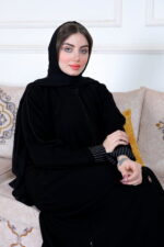 ⁦عبايه كلاسيك ملكي⁩ - الصورة ⁦3⁩