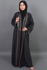 عبايه كريب بتطريز شك من امام سندس