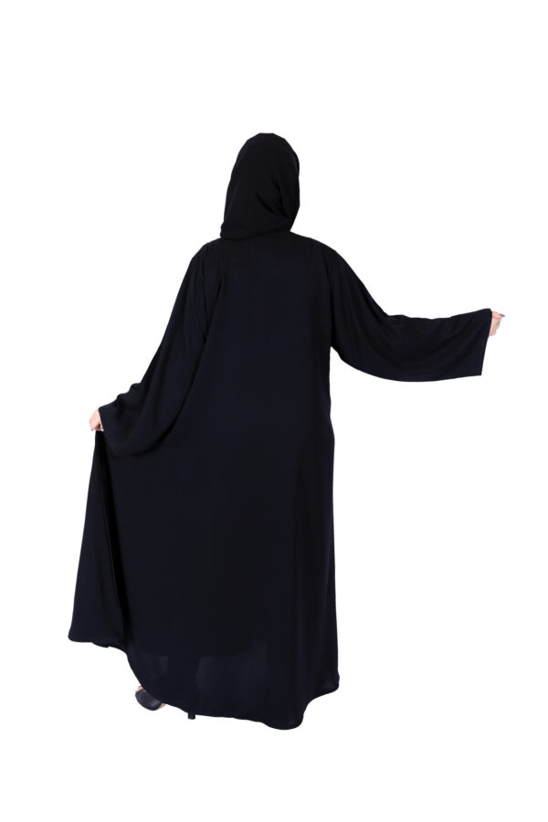 ⁦عباية بلاك بيري كلوش طقطق من الامام وبجيوب⁩ - الصورة ⁦3⁩