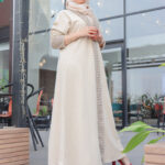 عبايه فروة شتوي بيج