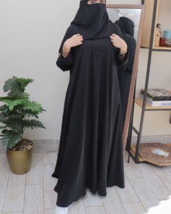 عباية مغلقة بكسرة كلوش