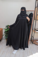 ⁦عباية مغلقة بكسرة كلوش⁩ - الصورة ⁦2⁩