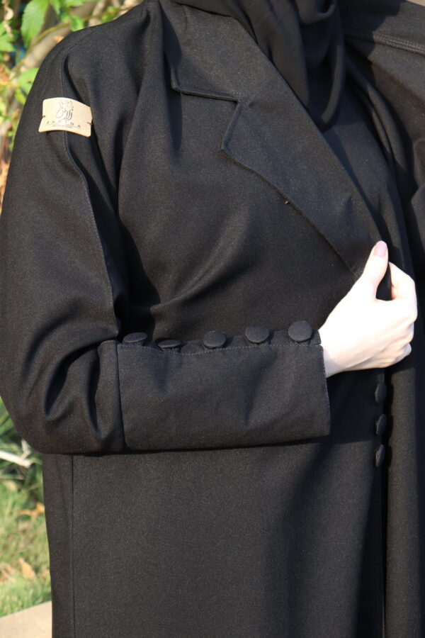 ⁦عبايه مفتوحة بطبقة داخلية مع ربطة جانبية بلياقه⁩ - الصورة ⁦7⁩