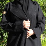 عبايه لياقه مزينة بتطريز مميز