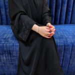 عبايه مطرزه من اكمام واسفل العباية فخمة