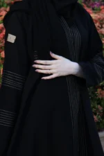 ⁦عباية اماراتي بخيوط مبتكره بلون بيج⁩ - الصورة ⁦8⁩