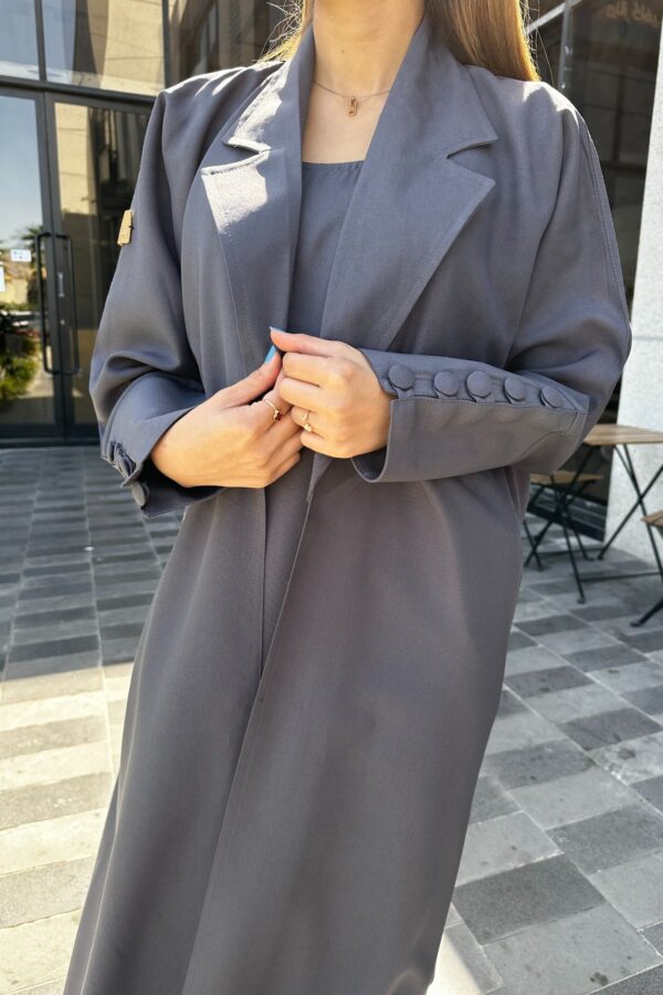 ⁦عباية رمادي بليزر مندمجة بطبقة داخليه⁩ - الصورة ⁦7⁩