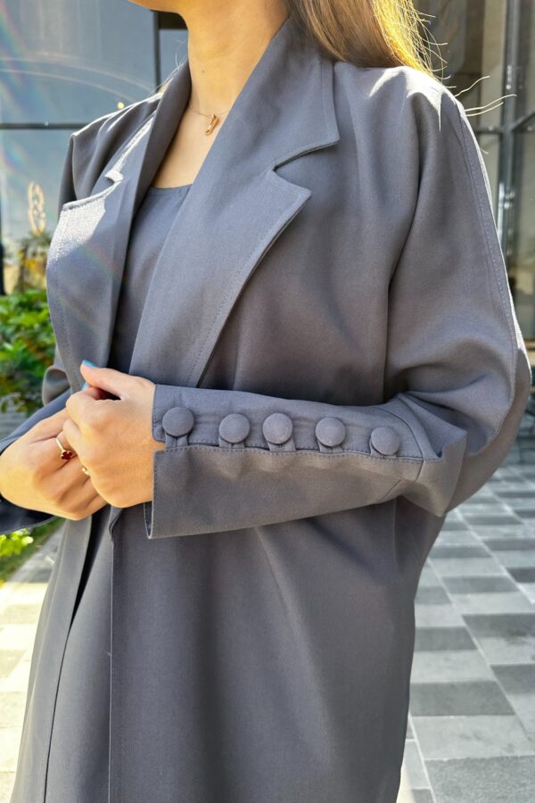 ⁦عباية رمادي بليزر مندمجة بطبقة داخليه⁩ - الصورة ⁦8⁩
