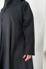 ⁦عبايه كلوش ساده بخيوط اسود مخفي⁩ - الصورة ⁦7⁩