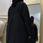 عباية كتف كلاسيكيه بشريط شك و محدده بكسره من الخلف