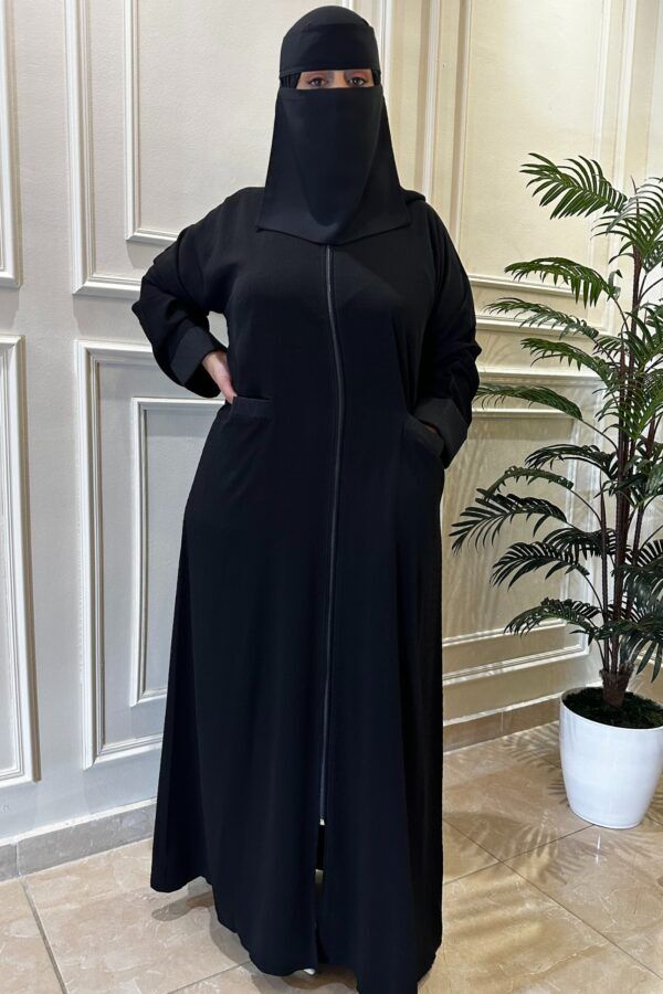 ⁦عبايه سحاب بجيوب امامية⁩ - الصورة ⁦2⁩
