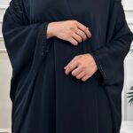 عباية بشت بشك اسود على اكتاف