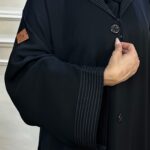 عبايه كتف مغلقه