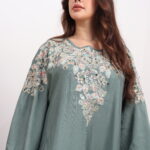 جلابيه اخضر بخرز من صدر منتد الى اكتاف