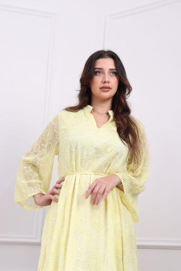 ⁦جلابيه اصفر بلياقه و اكمام و سيع⁩ - الصورة ⁦6⁩