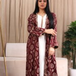 جلابية جاكار مشجره بتصميم بطبقه داخليه و شريط فصوص