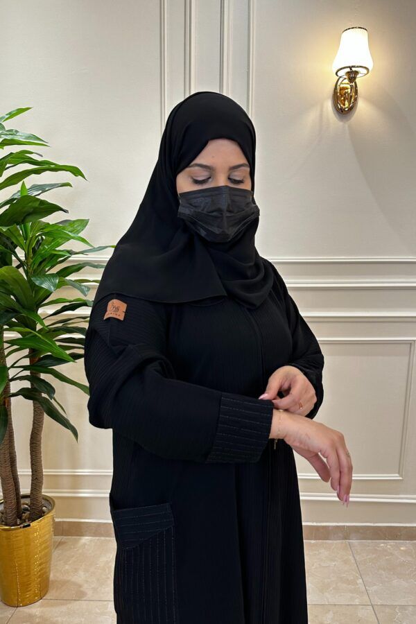⁦عبايه فكرو بجيوب من اجناب⁩ - الصورة ⁦6⁩