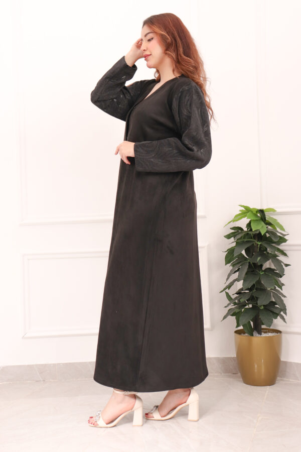 ⁦عبايه شامواه بدقات بكم مفصول مشجره بلاسود⁩ - الصورة ⁦8⁩