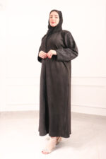 ⁦عبايه شامواه بدقات بكم مفصول مشجره بلاسود⁩ - الصورة ⁦9⁩