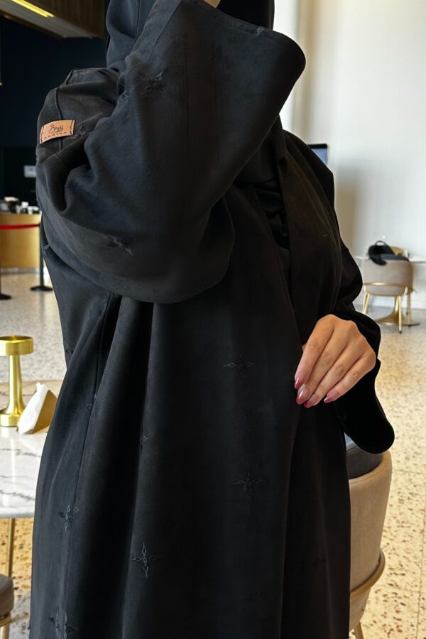 ⁦عباية اماراتي شمواه شتوي⁩ - الصورة ⁦4⁩