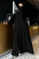 ⁦عباية شتوية شامواه مع تداخل المخمل⁩ - الصورة ⁦4⁩