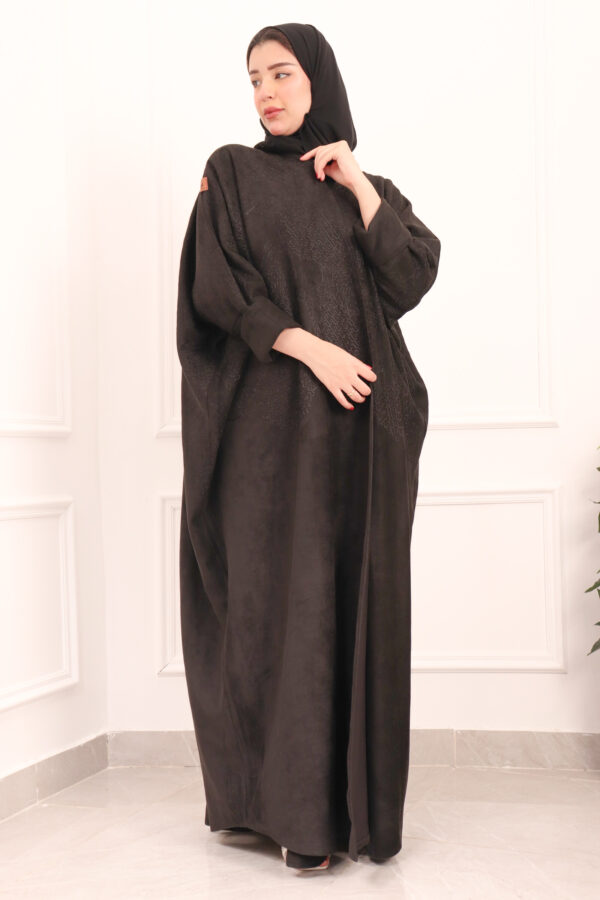 ⁦عبايه نص بشت شمواه بتطرير اسود على اكتاف عبايه⁩ - الصورة ⁦14⁩