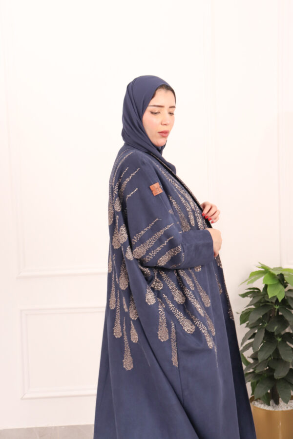 ⁦عبايه شمواه كحلي مطرزه بنحاسي⁩ - الصورة ⁦10⁩