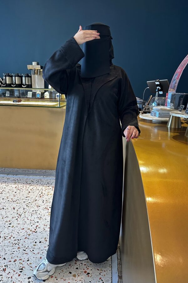 ⁦عبايه تصميم بليزر شتوي⁩ - الصورة ⁦3⁩