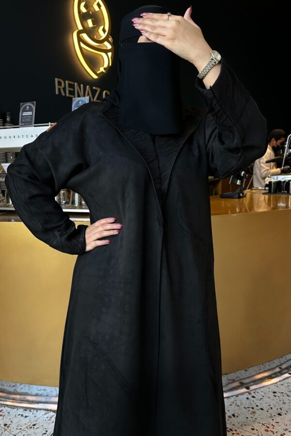 ⁦عبايه تصميم بليزر شتوي⁩ - الصورة ⁦5⁩