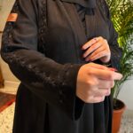 عباية شامواه بشك من الاكتاف و الامام