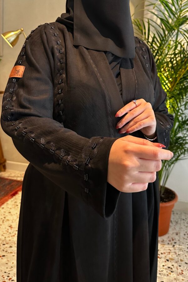 ⁦عباية شامواه بشك من الاكتاف و الامام⁩ - الصورة ⁦6⁩