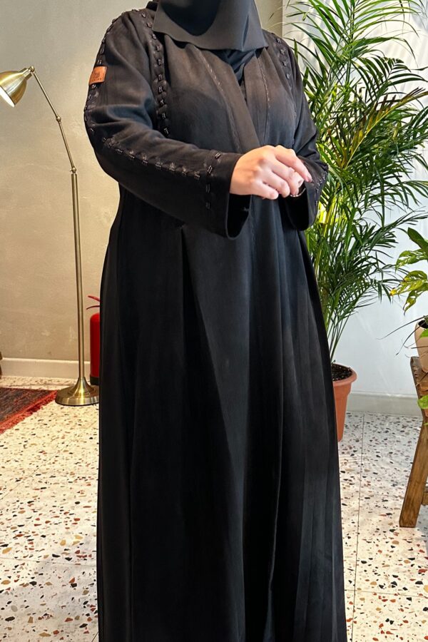 ⁦عباية شامواه بشك من الاكتاف و الامام⁩ - الصورة ⁦4⁩