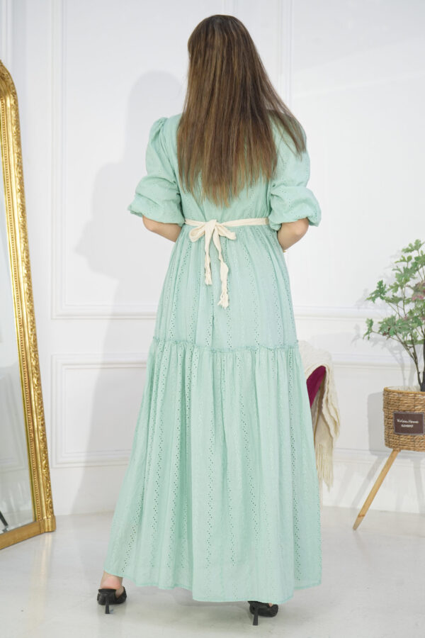 ⁦فستان القطن الفاخر التيفاني مكسره من وسط ومن اسفل⁩ - الصورة ⁦6⁩