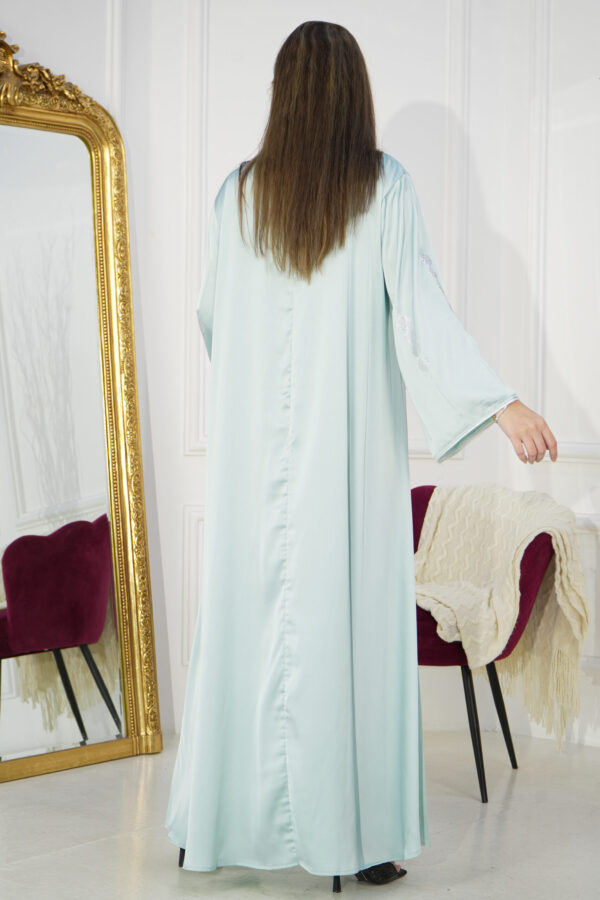 ⁦جلابيه تيفاني بفصوص محدد من امام و اكتاف⁩ - الصورة ⁦4⁩