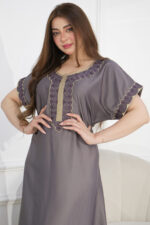 جلابيه موف مطرزه تطريز كبيوتر من امام مع فصوص