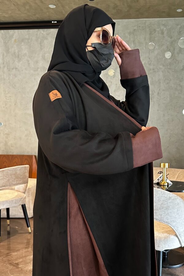 ⁦عباية شامواه ربع كلوش محدده ببني و بأكمام معصم⁩ - الصورة ⁦7⁩