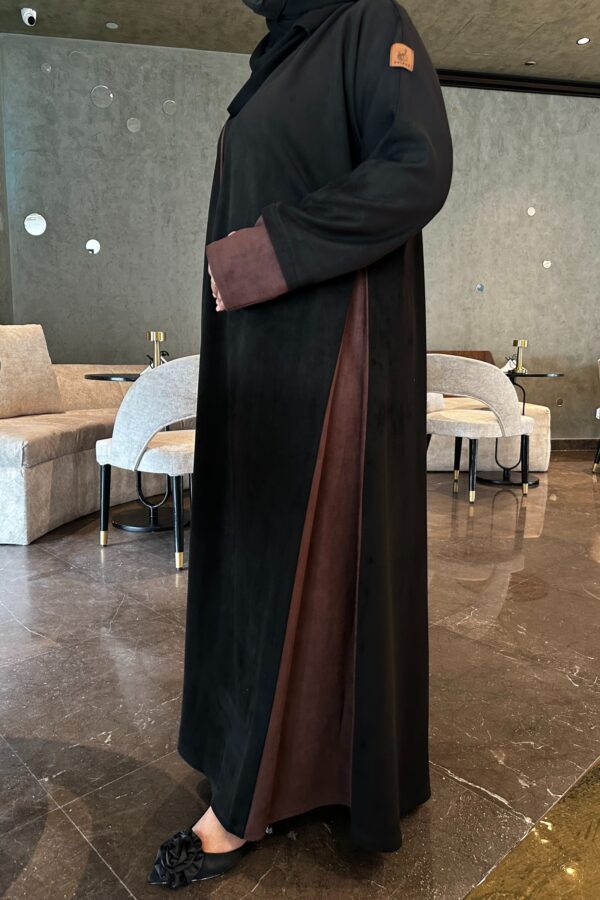 ⁦عباية شامواه ربع كلوش محدده ببني و بأكمام معصم⁩ - الصورة ⁦8⁩