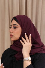 ⁦طرحه عنابي لنن⁩ - الصورة ⁦2⁩