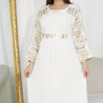 جلابيه ابيض مطرزه بترتر