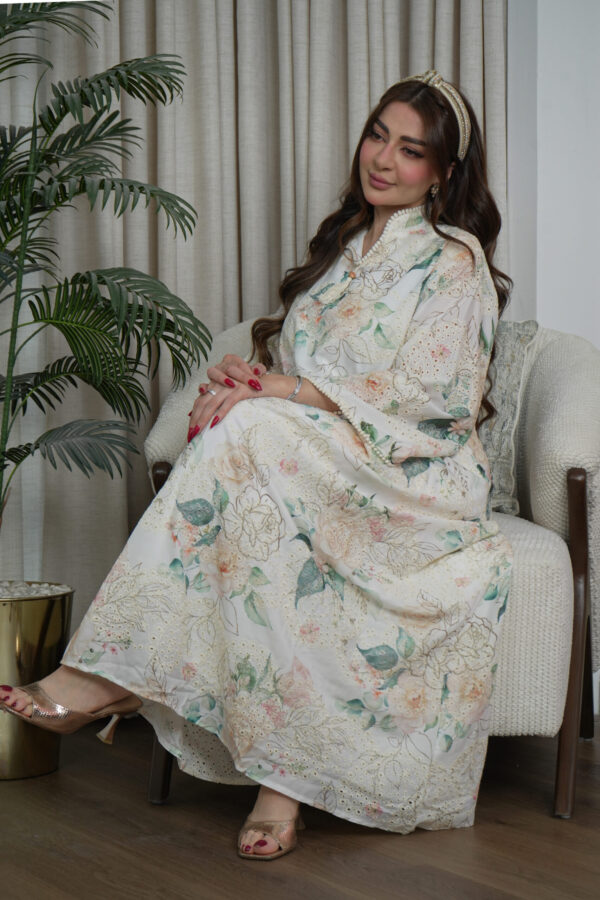 ⁦جلابية تركواز مورده بتيفاني⁩ - الصورة ⁦2⁩