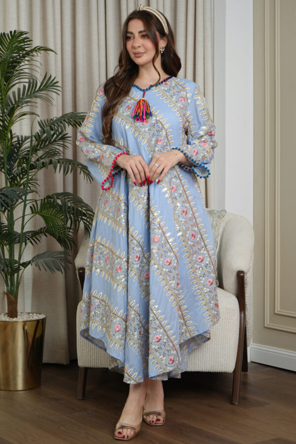 ⁦جلابيه سماوي بترتر على شكل خطوط⁩ - الصورة ⁦7⁩