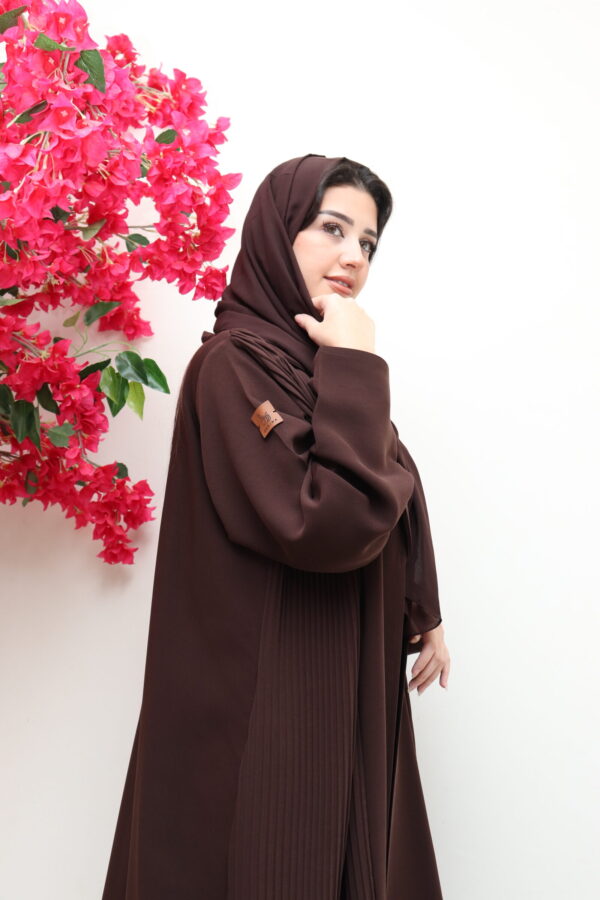 ⁦عبايه لياقه بني بكسر من اجناب⁩ - الصورة ⁦11⁩