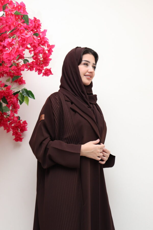 ⁦عبايه لياقه بني بكسر من اجناب⁩ - الصورة ⁦10⁩