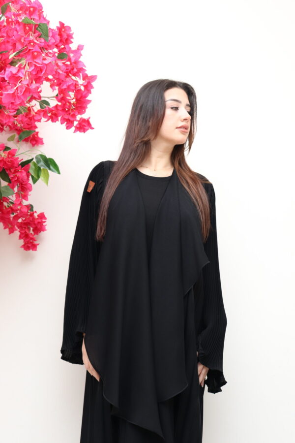 ⁦عبايه قماش كسر كامل ساده⁩ - الصورة ⁦2⁩