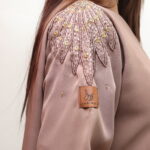 عبايه بيج بشك من اكتاف