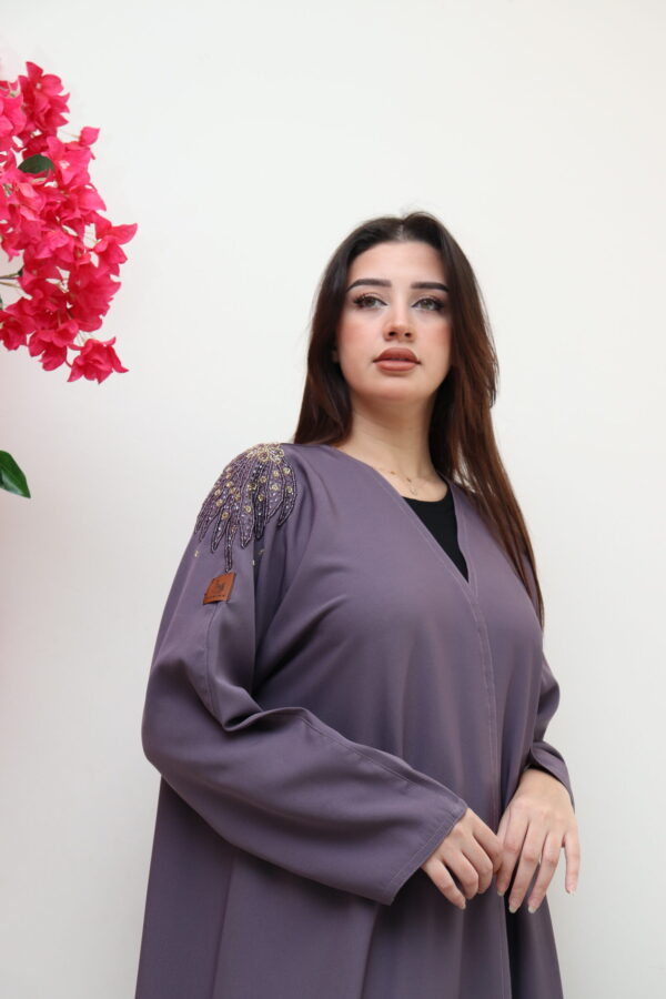 ⁦عبايه موف بشك من اكتاف⁩ - الصورة ⁦2⁩