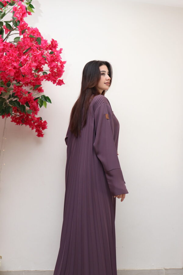 ⁦عباية موف بليزر و بكسرات من الخلف⁩ - الصورة ⁦7⁩