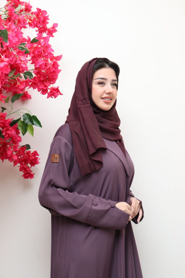 ⁦عباية موف بليزر و بكسرات من الخلف⁩ - الصورة ⁦2⁩